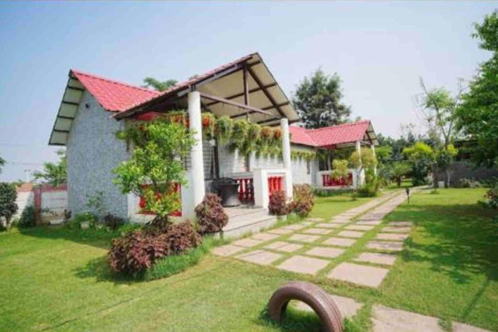 فيلا Achal Farm जंगल में मंगल غورغاون المظهر الخارجي الصورة